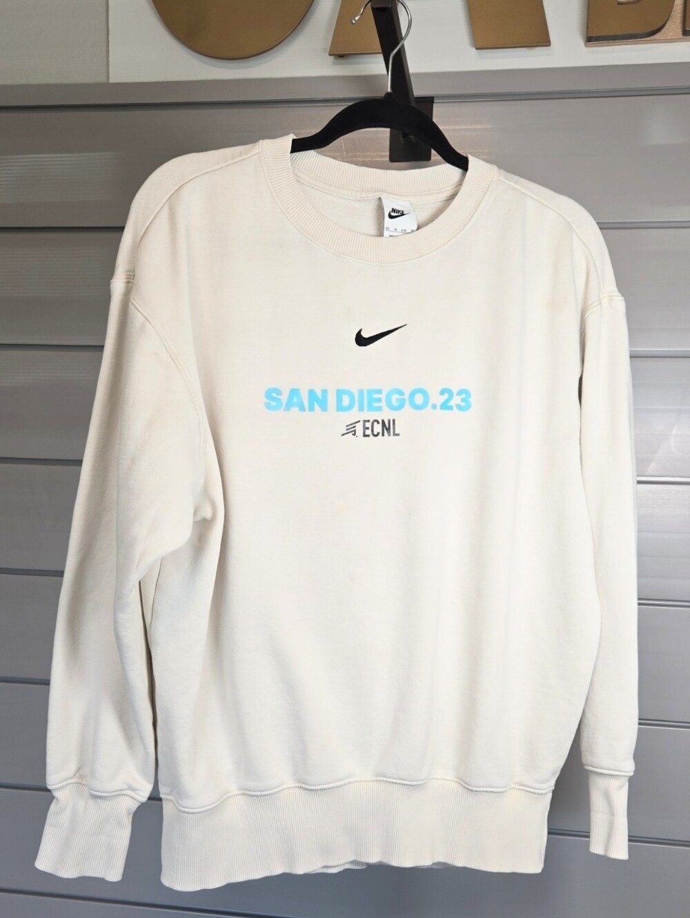 Nike Cream Crewneck Sweatshirt with Blue SAN DIEGO.23 Print